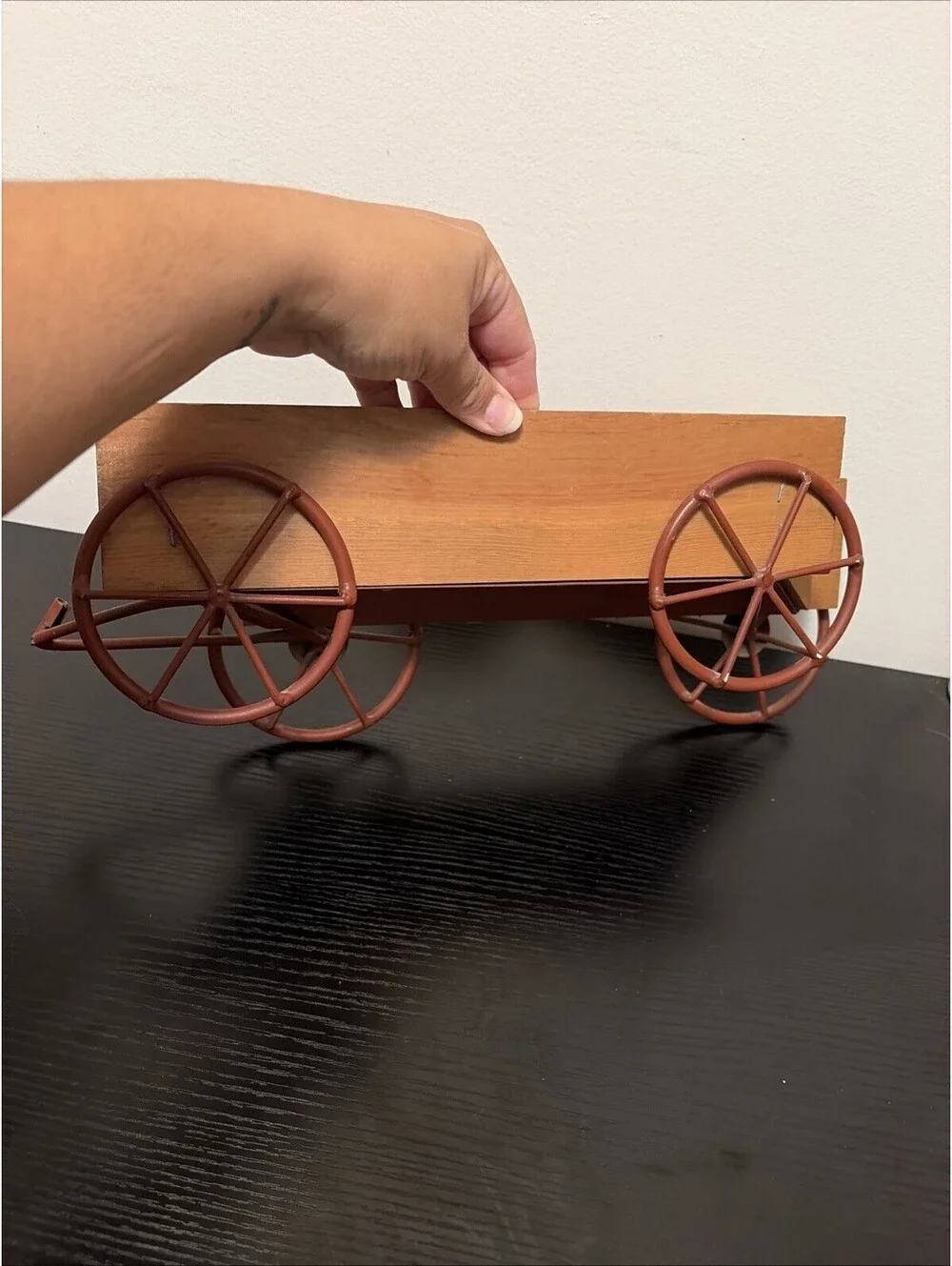 Vintage Wood Metal Wagon Wall Pocket Folk Art Farmhouse Home Interiors Decor